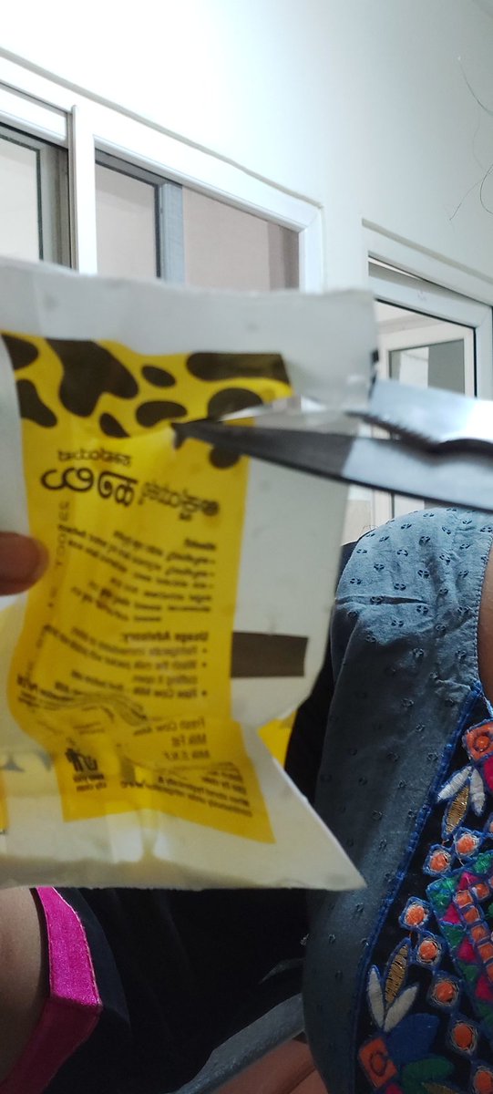 DebiduttaMohan5's tweet image. One blog post lead to conscious effort. I have been doing this since one year not only for milk packets but for all plastic packets. Thanks!!To #causeachatter hosted by @blogchatter. Horizontal cut can make the difference and reduce #plasticdump.
#milkpacket
#horizontalcut