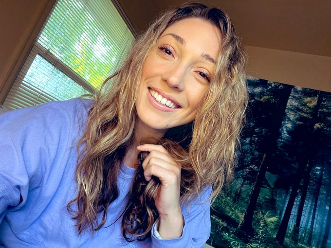 Thanks to those who came and played on cam today! https://t.co/ZrbdOfDpeT