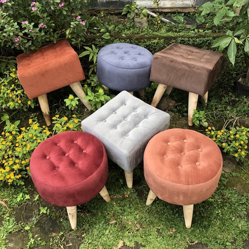 tritolshopmurah's tweet photo. Stool sofa &amp; kotak kancing ✨

Bahan lembut &amp; Rangka kuat 
Kaki &amp; rangka terbuat dari kayu jati jawa super
anti rayap
Busa tebal dijamin empuk 

Only 140k 

https://t.co/eEkLv4mKAq https://t.co/nQ4oU0TPmb