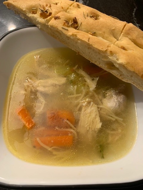 byMissMisa's tweet image. I, as many of you in YEG made soup today. This Instant Pot Chicken Noodle Soup is my FAV #chefinthemaking letterstolalaland.com/2021/09/instan…