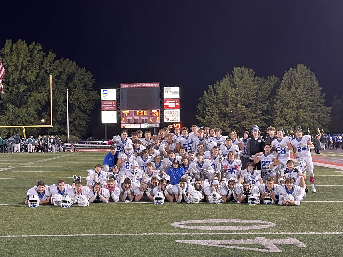 NDCLLions's tweet photo. Lions are king! NDCL 28, Lake Catholic 7. https://t.co/oYurWab8Z6