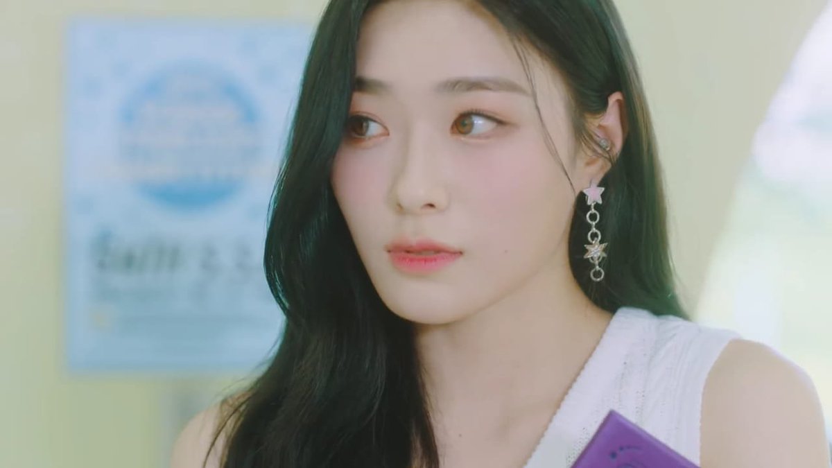 picsHiL's tweet image. Beauty queen #하이엘 #Hi_L #TooToo @HI_L_official