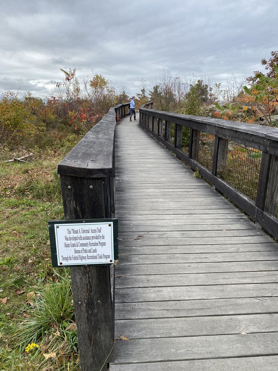 RebekahLowell's tweet photo. Birding today at @MtAgamenticus, I was happy see a universal access trail — and with gorgeous views and lookout points! @birdability #BirdabilityWeek2021 https://t.co/Hrv16r7bqq