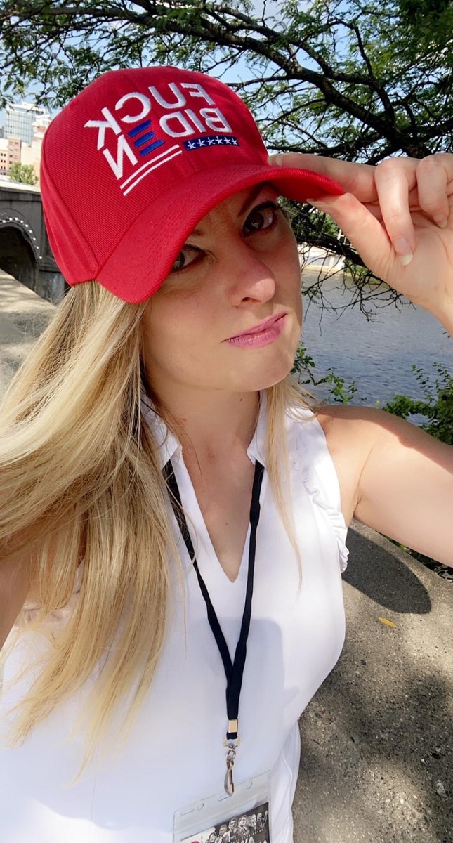 noturtlesoup17's tweet image. Hey everyone. My name is Amanda, and I have been undercover as a MAGA since the 2020 November Stop the Steal Rally in Washington, DC.