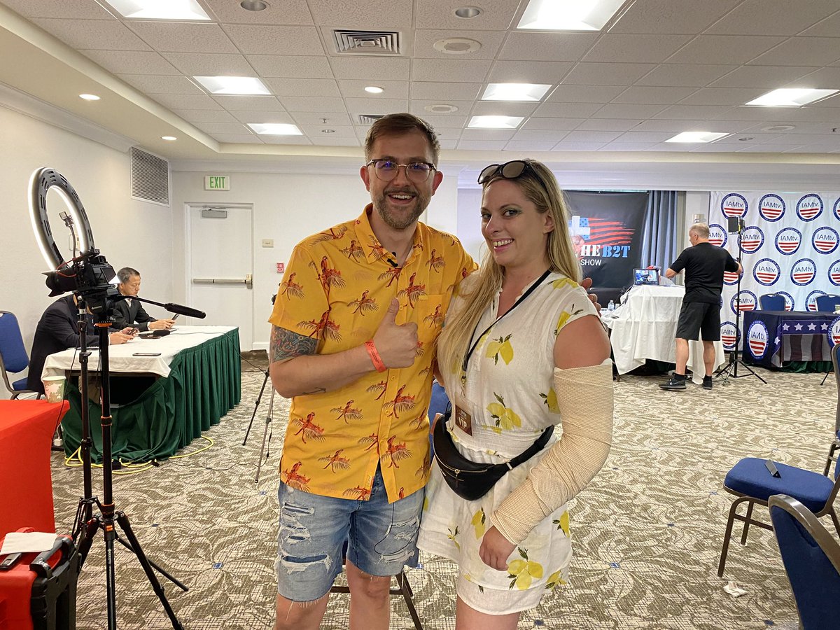 noturtlesoup17's tweet image. Hey everyone. My name is Amanda, and I have been undercover as a MAGA since the 2020 November Stop the Steal Rally in Washington, DC.