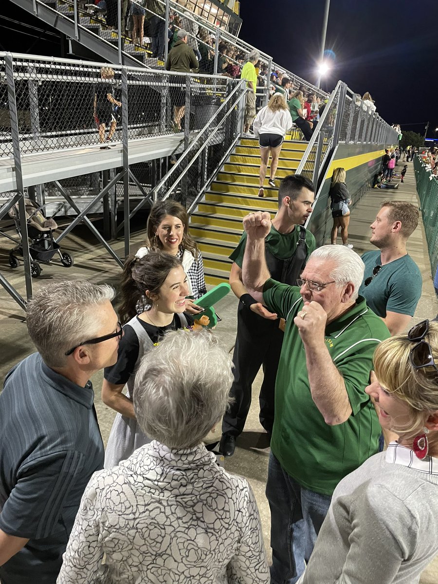 raygriffin's tweet photo. Great day @obunews with friends and family! #obuhoco https://t.co/2pXKbpDTtU