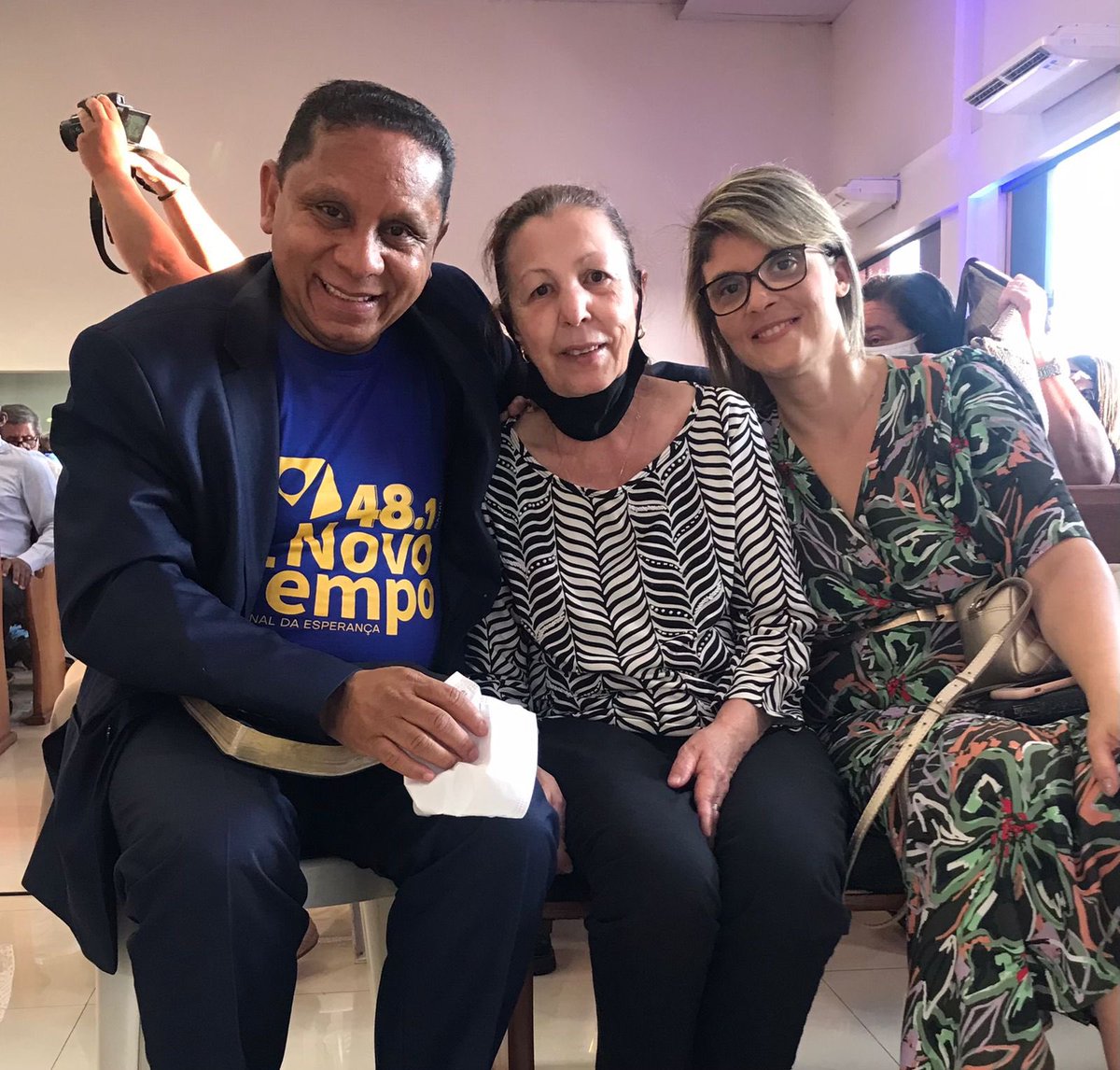 Dona Maria Tereza, com uma certa dificuldade, foi a Igreja Adventista esta tarde, e nos procurou para dizer que ama a <a href="/tvnovotempo/">Novo Tempo</a> e o <a href="/arenadofuturo/">Arena do Futuro</a> - Eu e minha esposa @lilian_goncalves7 ficamos emocionados e felizes! @adventistasbrasilia