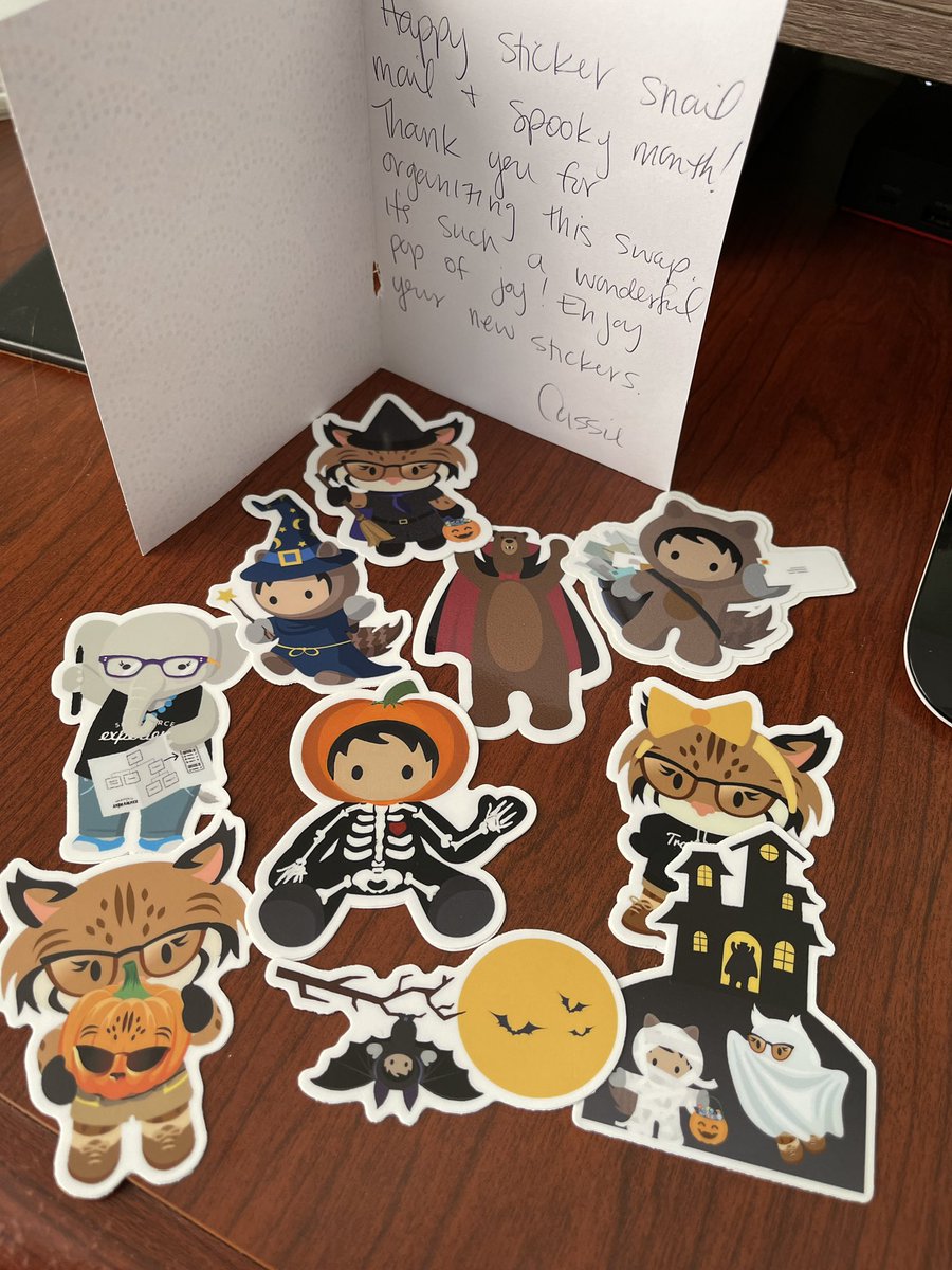 allawler's tweet image. A round of @SMStickerSwap goodies arrived from @supilowski__c and OH BOY did Cassie deliver on the SPOOKY THEME!! So excited at some Halloween stickers I’ve never seen before! #spookyseason4
