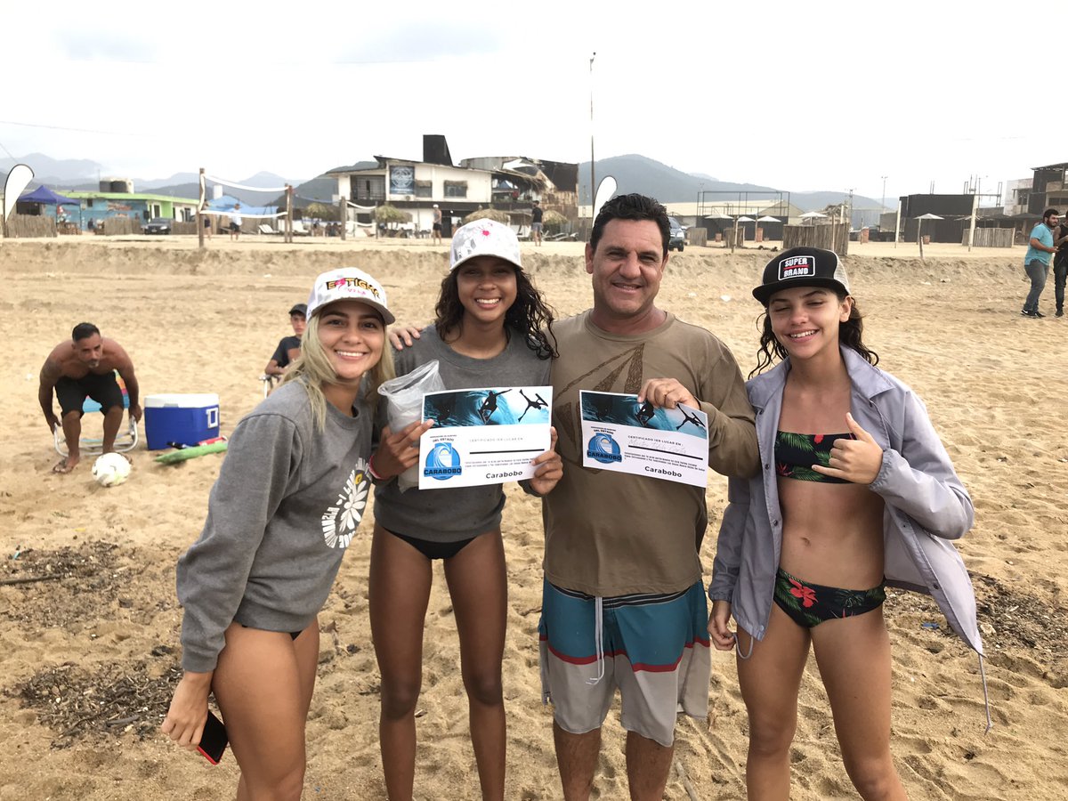 GlobalSrs's tweet photo. Felicitaciones a team #surf por su gran logro en el primer campeonato estadal 🥇 valeria 🥈 stephanny 4️⃣ Ximena y shaggy 🥇🥈 seguimos impulsando los deportes extremos @rafaellacava10 @JCbetancourt72 @apuertocabello @Fundadeporte https://t.co/PlZwdEkbpw