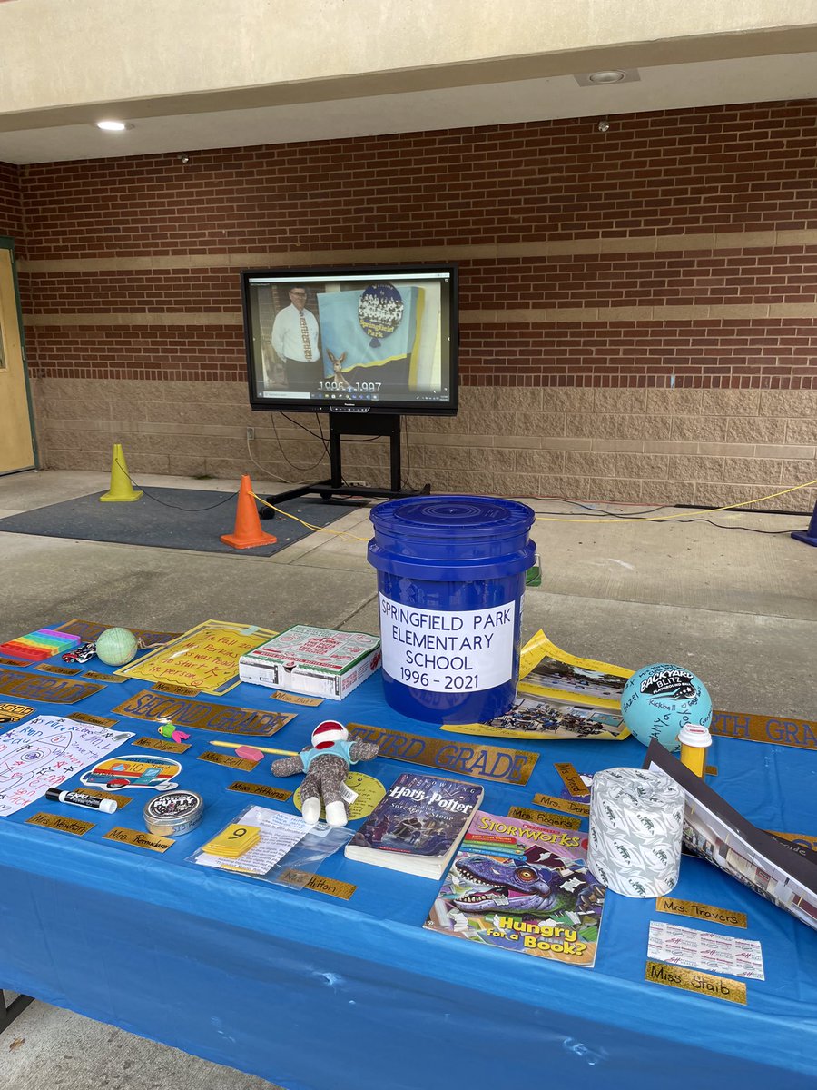 TracySpain8's tweet photo. #25YearsStrong was celebrated last night with our Springer Community! Again, we proved to be #springerstrong & #StrongerTogether! @HenricoSchools @TheParkSPESelem https://t.co/vEra3tOTPJ
