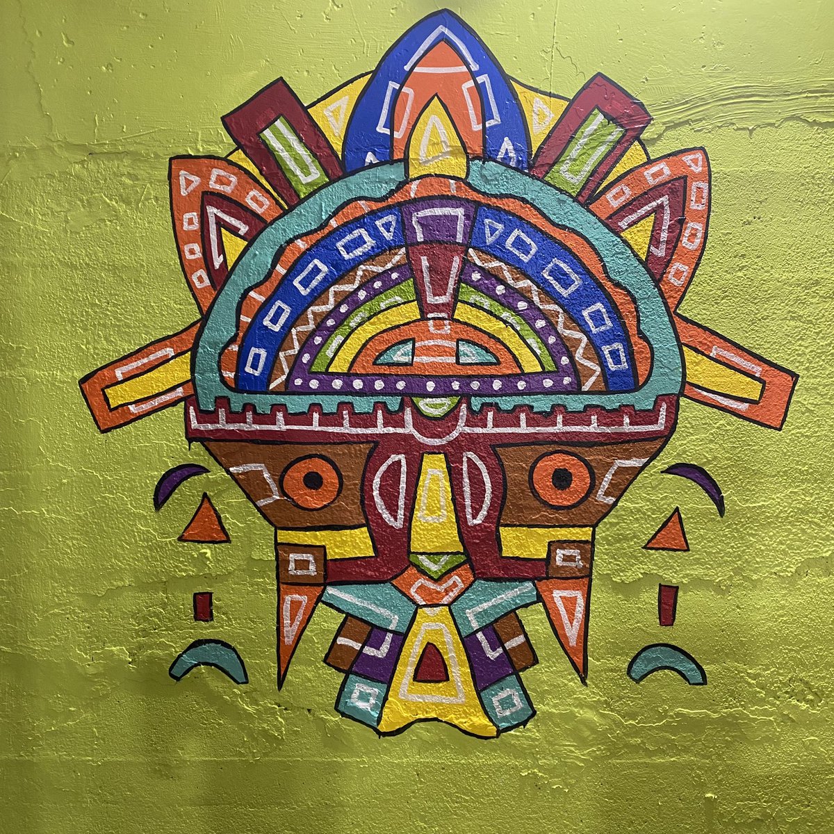 tonypassero's tweet photo. Mask 5 at the Adios Mural
#murals #12thward #art #chicago #publicart #create https://t.co/ZNJWdB2t0d