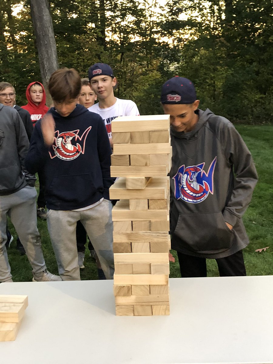 FawLynda's tweet photo. Wrapping up fall ball with a team get together! Thank you Adam and Sharon for hosting and a shout out to all of the parents for the great support!!! #⚾️family #weareDBacks @13uFaw https://t.co/ELCPlnIQJA