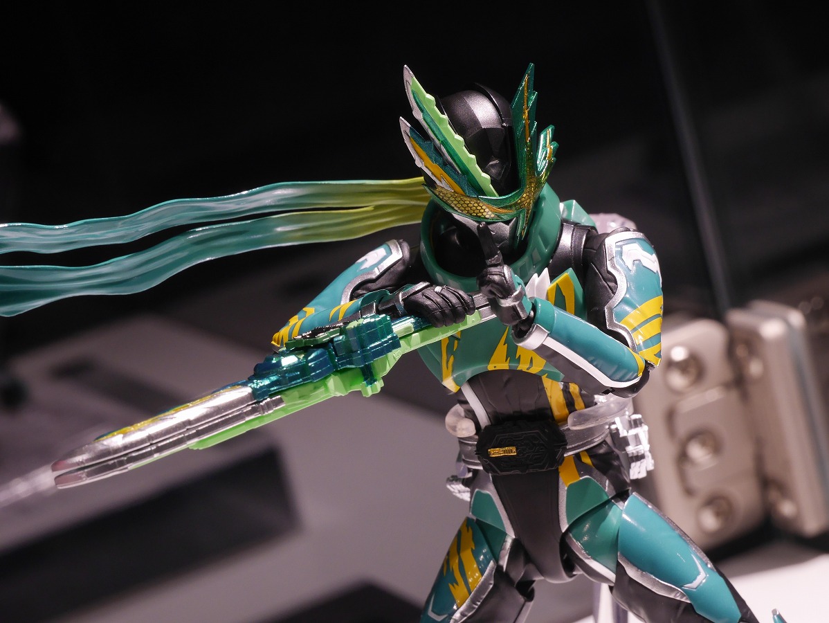 仮面ライダーセイバー フィギュアーツ まとめ売り 剣斬 スラッシュ
