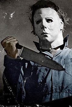 DiRT_SN0WiTZKi's tweet photo. Friendly reminder this is NOT how you hold a knife!! #ChefTweet #Halloween https://t.co/LFNPfHCpG0