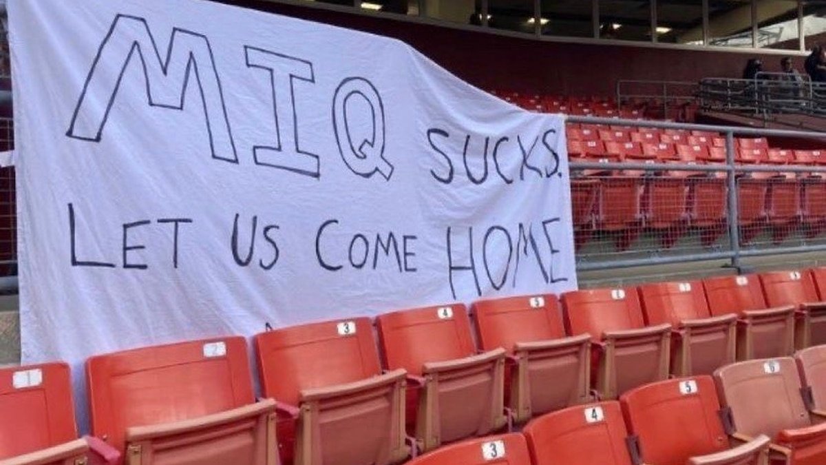 nzherald's tweet photo. 'MIQ sucks' banner pops up at All Blacks game
 https://t.co/dRlqPGctBV https://t.co/XVl4n5qr0P