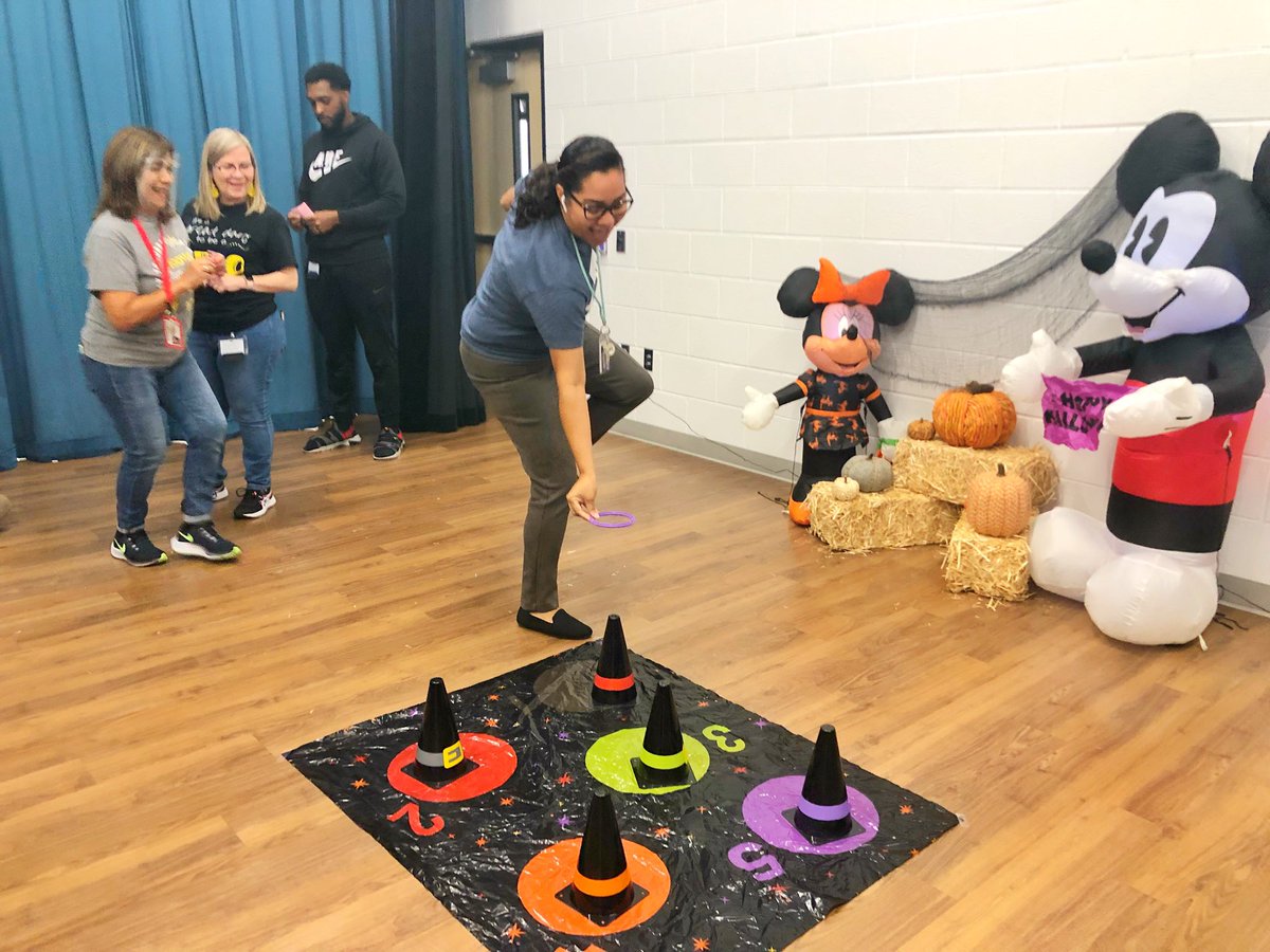 msayersclass's tweet photo. @HooverCFISD staff had a great time at the #spookystore yesterday! Shoutout to @HudsonCFISD and @MrTravisWager for doing an AMAZING job planning, setting up and hosting the super fun #spookystore ! #BeAHooverHero #CFISDspirit @CyFairISD https://t.co/iRJzFobOHD