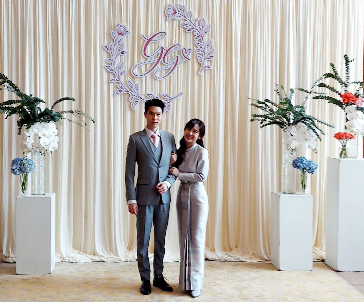 nuttha_PPLE's tweet photo. พวกเราพรรค #ก้าวไกล ขอแสดงความยินดีกับคุณหมอวาโย อัศวรุ่งเรือง และภริยา เนื่องในวันมงคลสมรส ขอต้อนรับสู่ครอบครัวก้าวไกล ร่วมเดินหน้าประเทศไทยสู่ความก้าวหน้าเท่าเทียมครับ https://t.co/OzvdXDsEm2