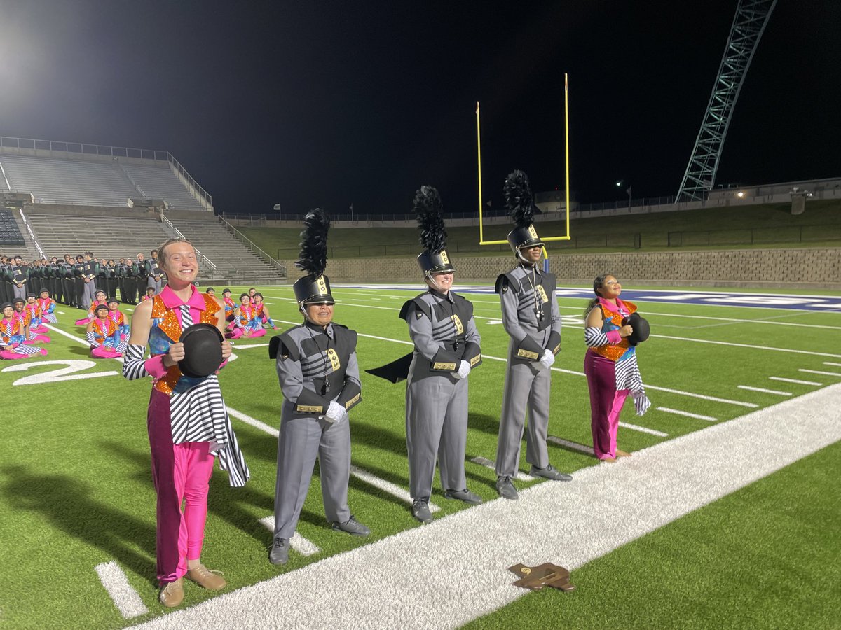 Poteet advancing to State