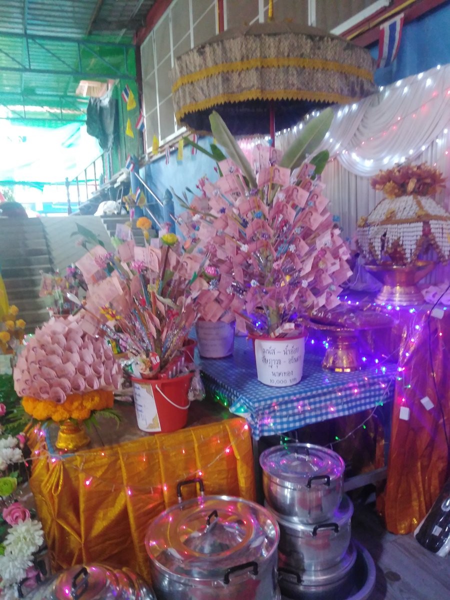PH56651's tweet photo. ฉลองกฐินที่เลี้ยงโรงทานเมื่อวาน🙏🙏🙏 https://t.co/rPXLDFGnSH