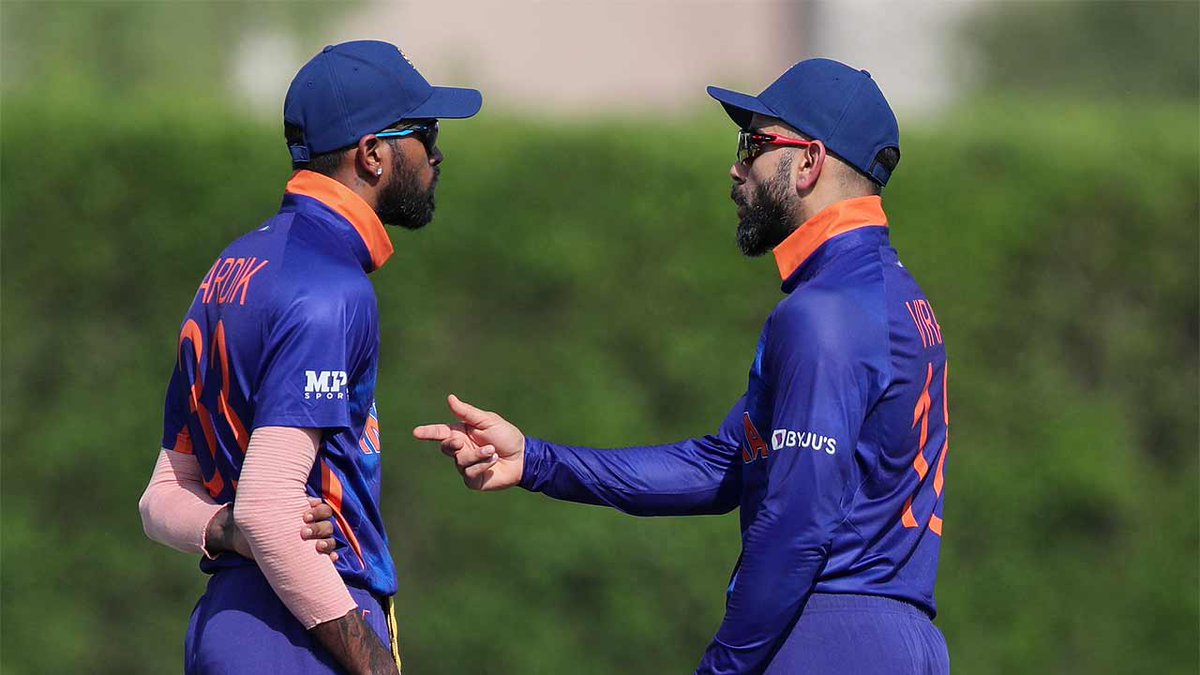 toisports's tweet photo. #T20WorldCup #INDvPAK #IndvsPak #TeamIndia 

@hardikpandya7 may play as specialist No. 6 batter: @imVkohli 🏏

#ViratKohli  believes #HardikPandya has done enough in the past to hold his place purely as a specialist batter in the side at No. 6

Details ➡️ https://t.co/wP5Jgf85V4 https://t.co/4BwLJiG7m7