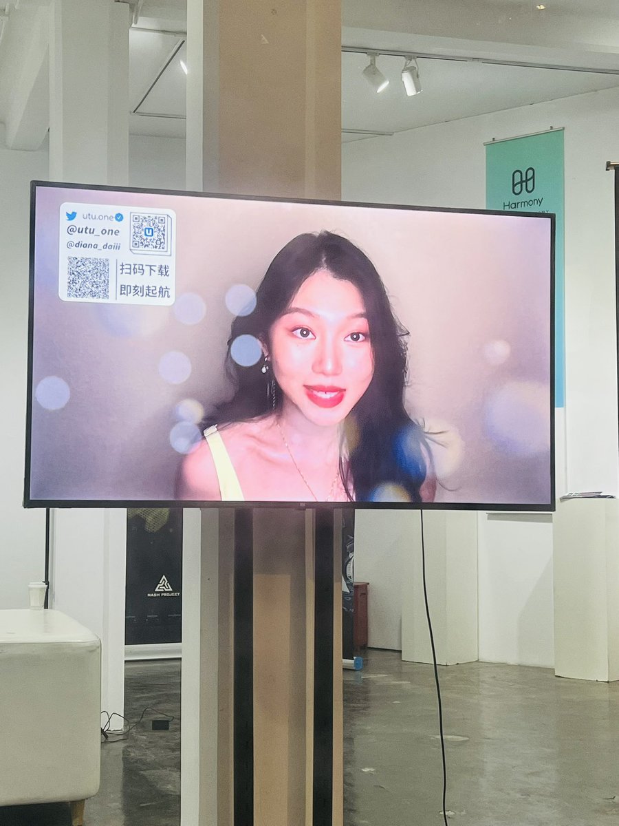 CryptoKitchenCN's tweet photo. Scan the QR code to view the live of @utu_one virtual meetup to talk about DAO and Metaverse! https://t.co/uAj5LB3JeB #ShanghaiMetaverseWeek https://t.co/0UC5Vg2Uqj