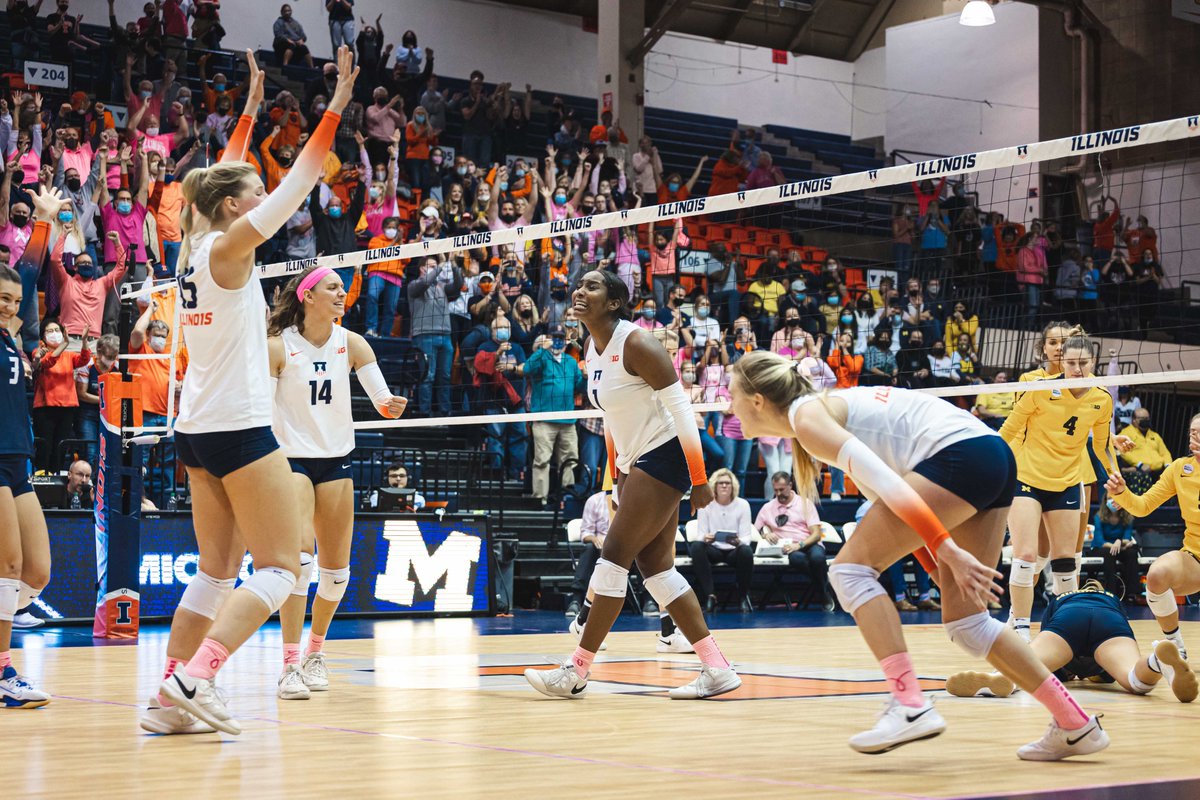 Illinois Athletics tweet media