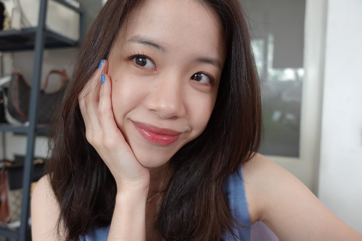 poompoomreview's tweet photo. Everyday look ที่ชอบแต่งบ่อยๆช่วงนี้ เน้นเร็ว ไม่หนักผิว มีความละมุนเบาๆ (มีต่อ) ❤️

#poompoomreview #ใช้ดีบอกต่อ #รีวิวห้ามขายของโว้ย https://t.co/Lo8eKvzv5w