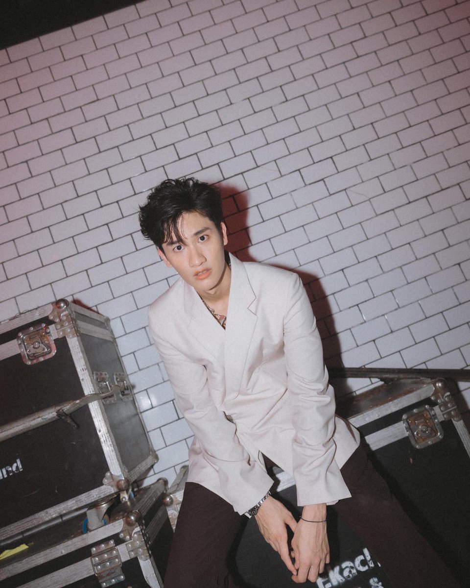 Kazzmagazine tweet picture