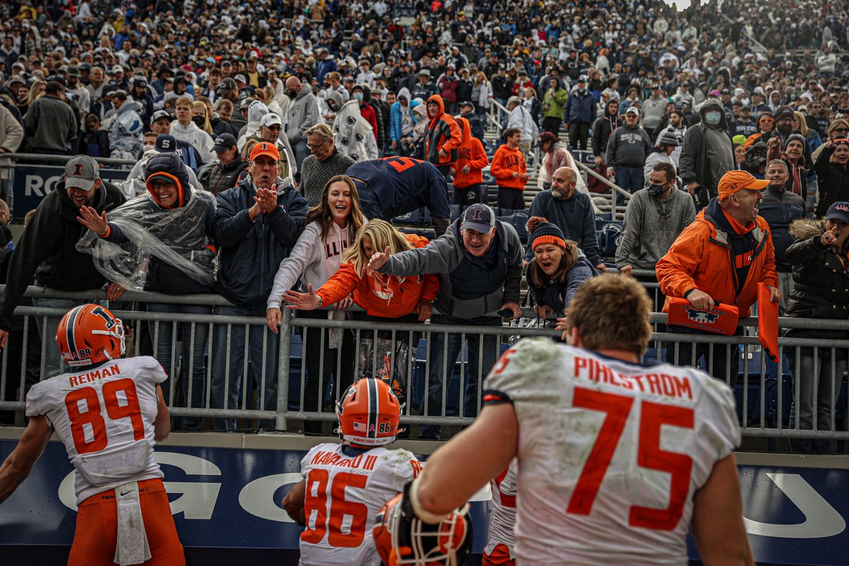 Illinois Athletics tweet media