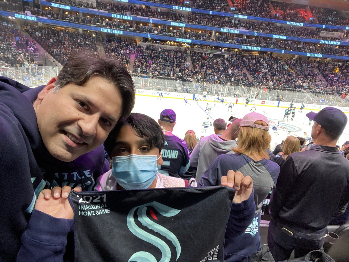 ubashir's tweet photo. #seakraken first ever home game! Let’s go Kraken! And first ever home goal! https://t.co/foib1lY15l