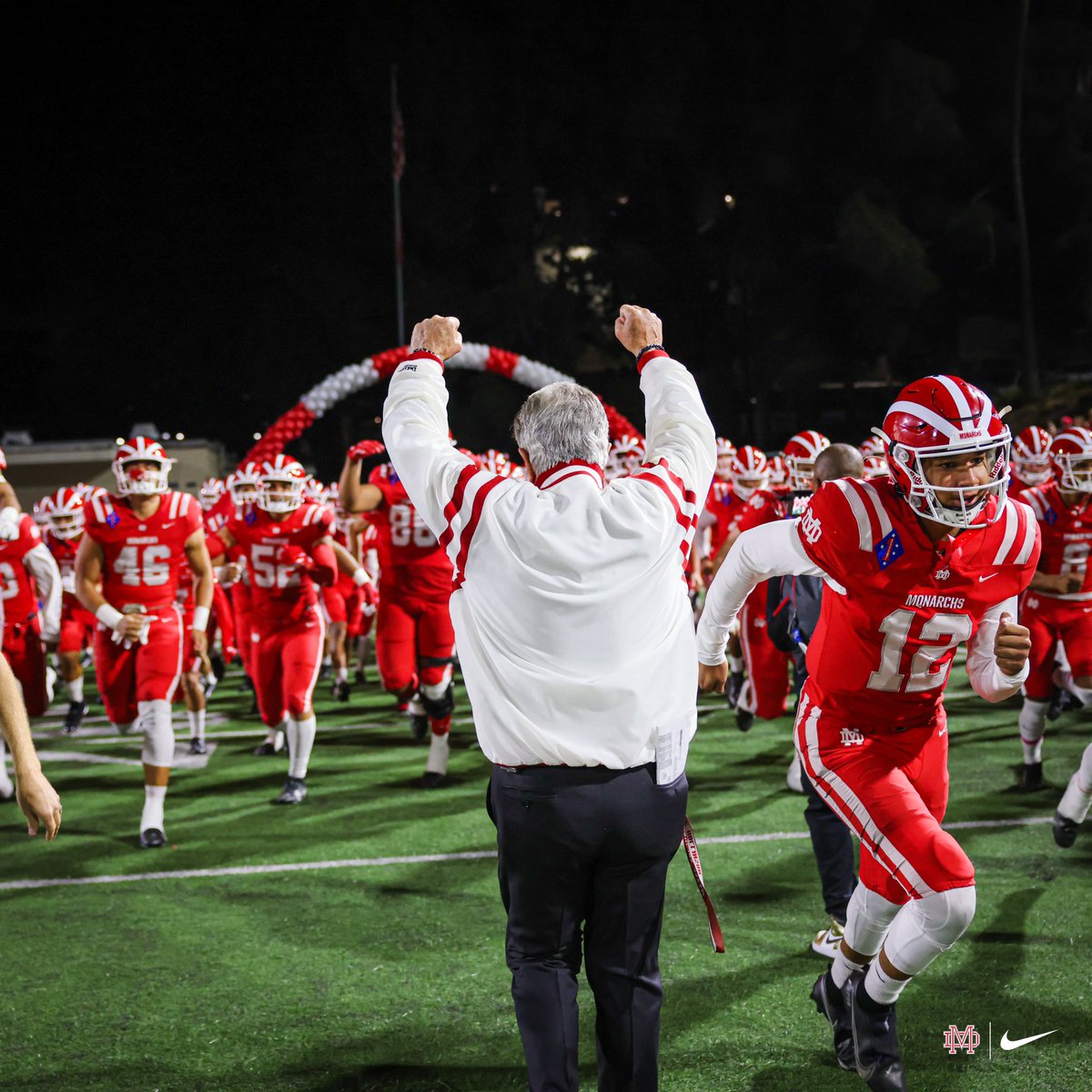 GO TIME 😤😤😤 #BeatServite 

\|/