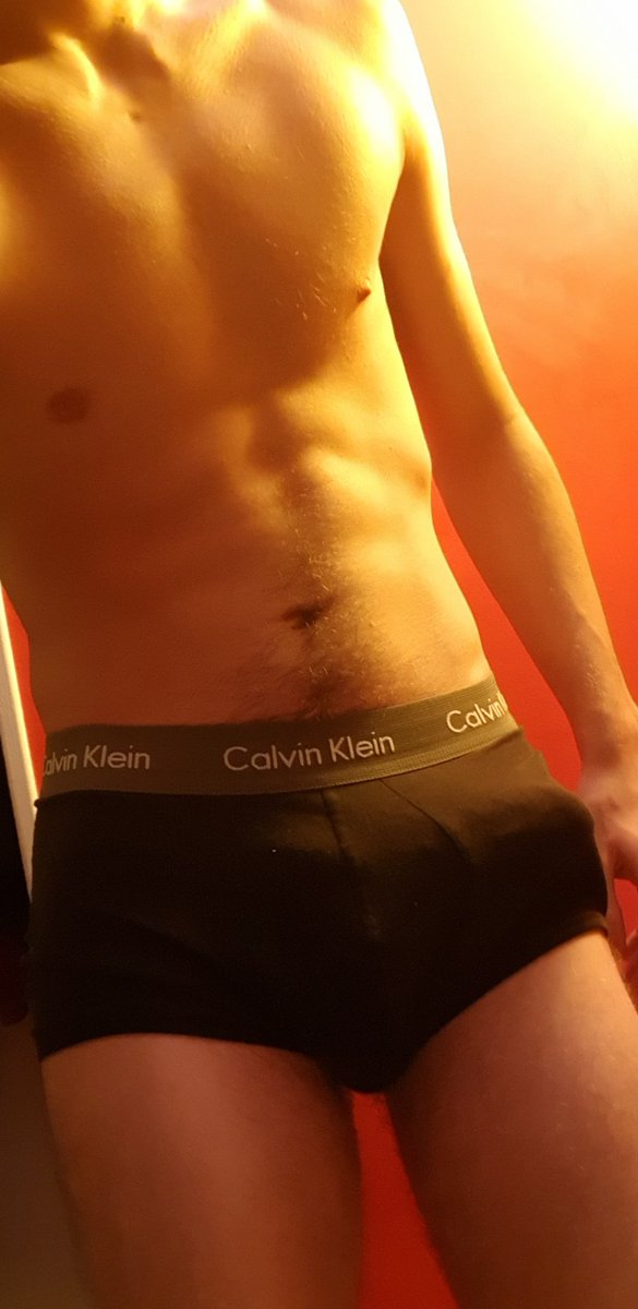 LucasexeDur's tweet photo. Bon dimanche 😏 https://t.co/4u3ekNQ3vg