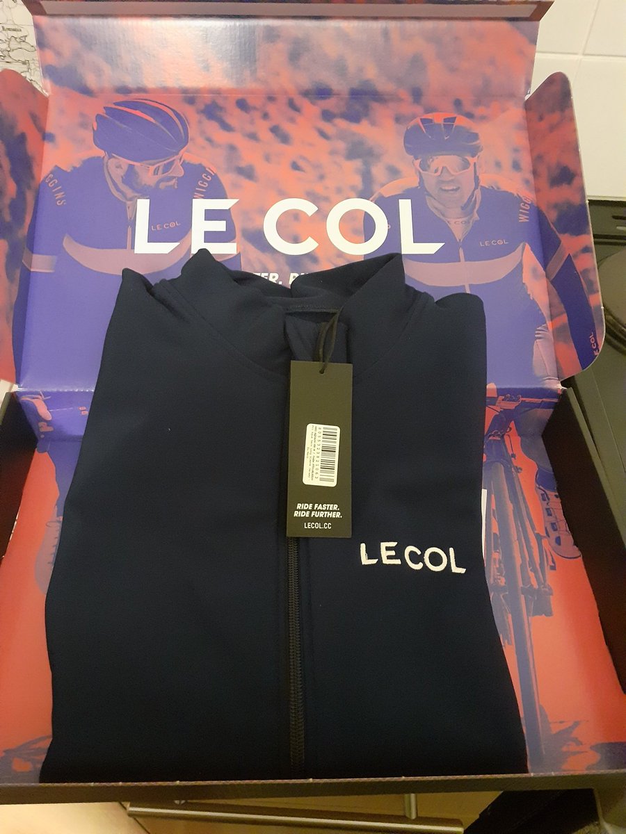 CB_cycles's tweet image. Going try out my new @LeColUK Pro aqua zero jersey today 🌬🌧🚴‍♂️ #ukcyclechat #cycling #lecol #ridefurtherridefaster