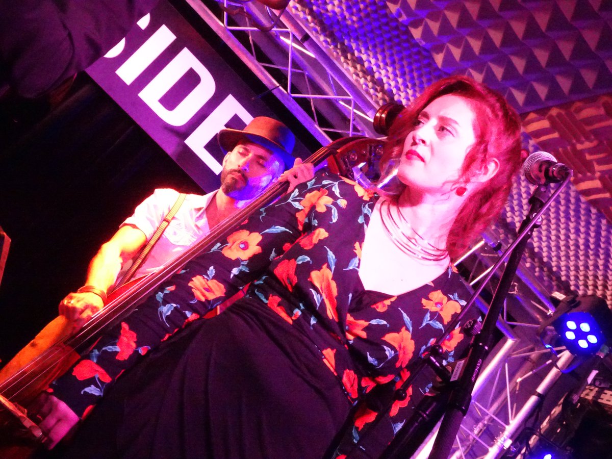 Stephanelive34's tweet photo. Document partagé par l’application Photos Sarah Thorpe Live Sunside Paris 23 octobre 2021 #sarahthorpe #jazzmusic #jazzclub #sunsetsunside #livemusic #Paris @SunsetSunside https://t.co/j8jwy85NAQ