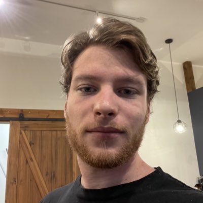 Soaarz's tweet photo. New hair who dis? 😎
#NewProfilePic #new #newhair #hair #haircut #NewLookSameSpirit #newlook #newstyle https://t.co/OjcAuRKVUZ