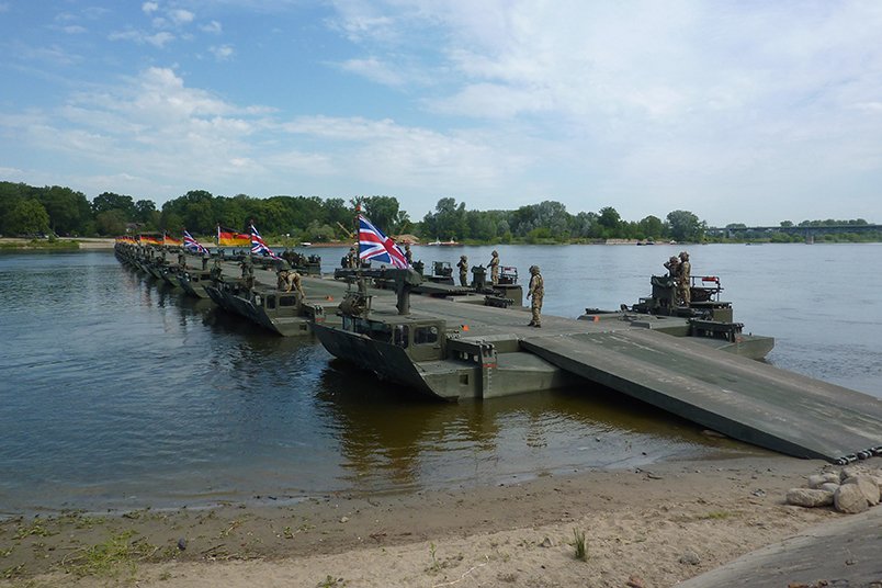 General Dynamics European Land Systems announced on Oct 6, 2021 it has agreed to provide the M3 Amphibious Bridge and Ferry System to Latvia 🇱🇻. Latvia will be the newest @NATO customer to receive the system. Great step to improve #MilitaryMobility.

👉 bit.ly/2ZlNbZq
