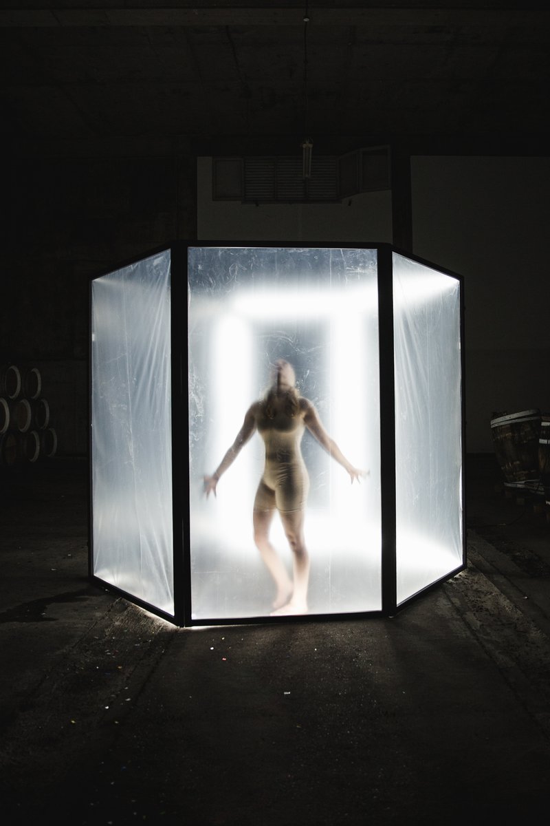 dorosp's tweet photo. https://t.co/MCuEz7d3FY
“Victor”, an interactive/immersive performance inspired by the book “Frankenstein by Mary Shelley. Explore the space, discover the story, give life to your monster

#art #NFTCommunity #NFTs #NFT #Interactive #theatre #NFTartist https://t.co/yaEG07OGrI