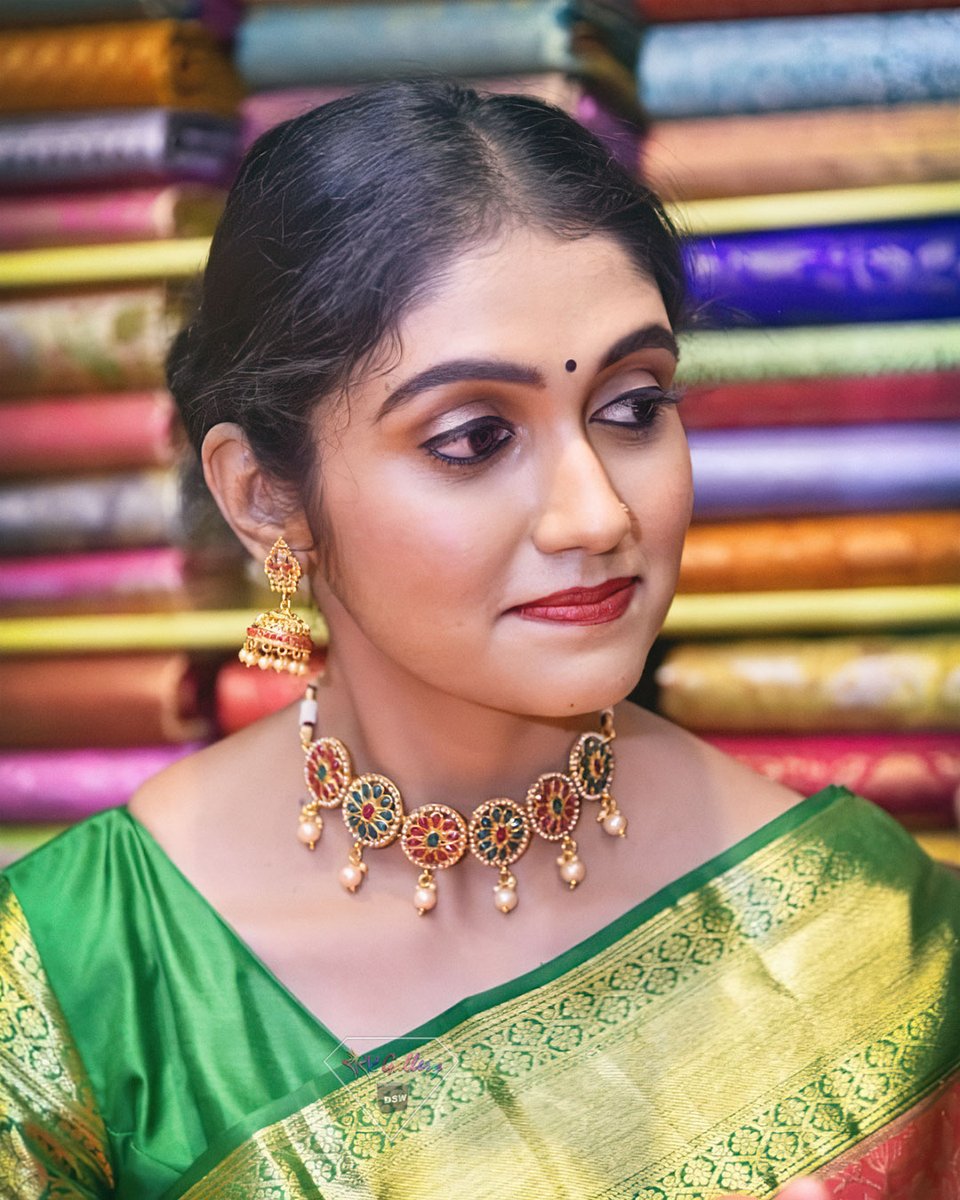 RinkuRajGallery's tweet photo. #repostedfrom : @iamrinkurajguru
Vintage pink 🌸
.
#rinkurajguru
#रींकुराजगुरू
#iamrinkurajguru
#rinkumahadeorajguru
#rinkurajgurugallery
#sairat
#sairatgallery
#sairatgalleryfansClub
#marathiactress
#marathimulgi
#marathiculture
#marathitradition https://t.co/P6IQZDpQ5Q