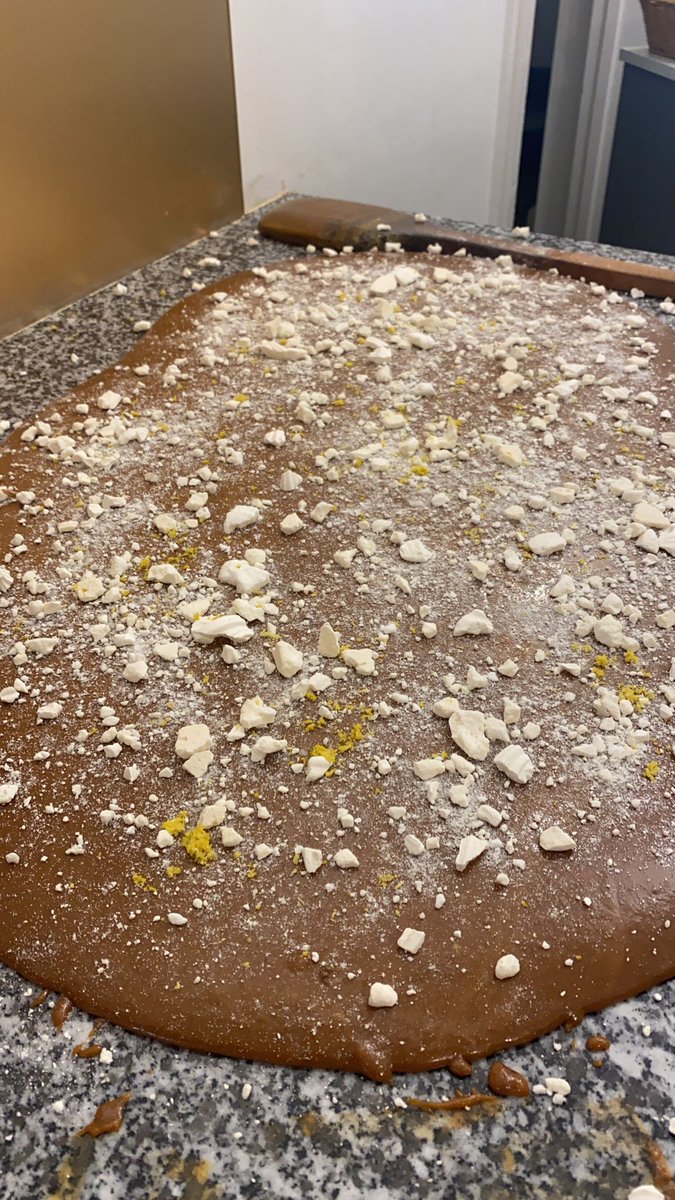nannywendysbude's tweet photo. One of our top sellers... Lemon Meringue Fudge! 🍋

Freshly made in-store, amongst many others - Have you tried one of our spooky flavours yet? 🎃 👻

#NannyWendys #Bude #CornishFudge https://t.co/RR6lMivrh2