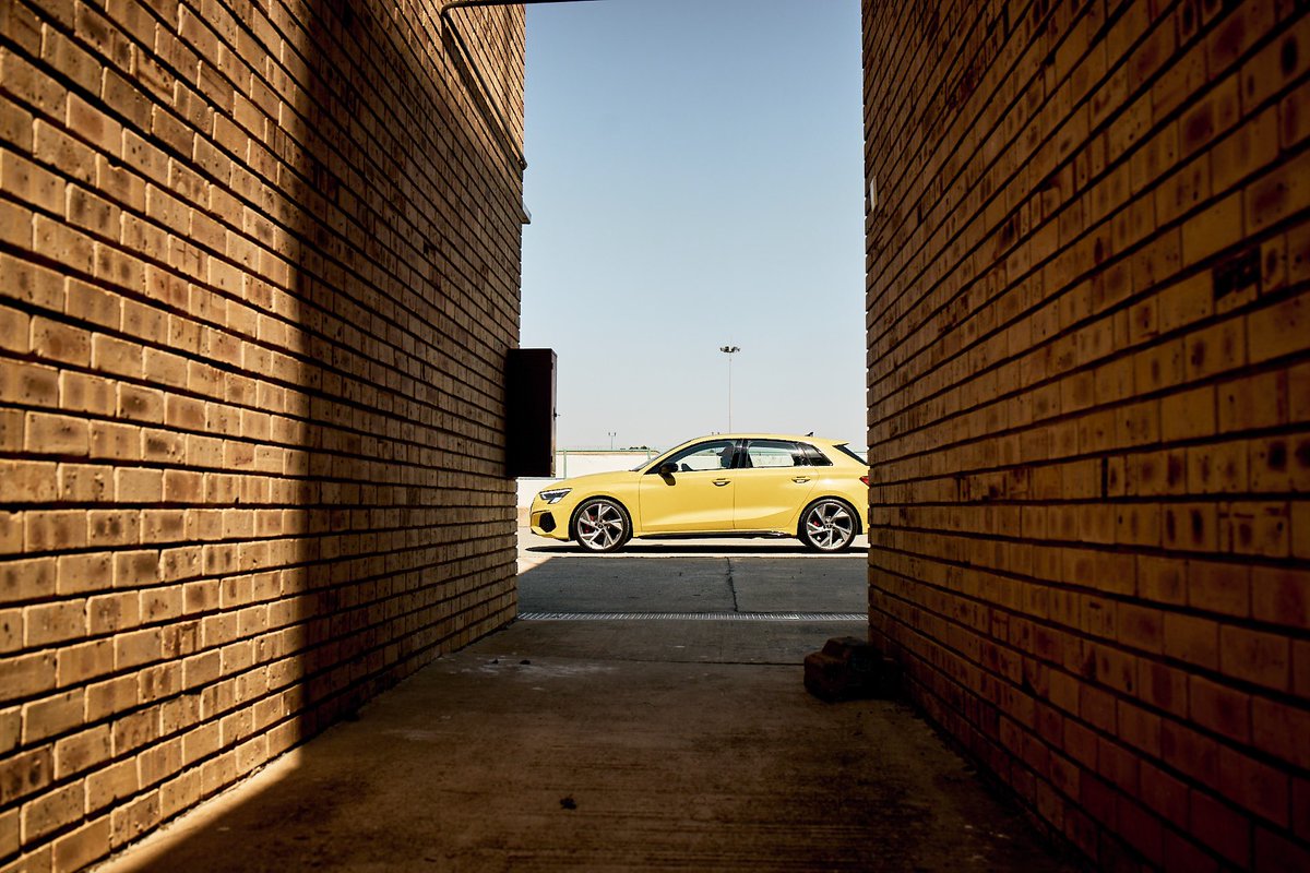 topgearmagsa's tweet photo. The ultimate #TopGearSASpeedWeek photo dump. 

❗️Our #SpeedWeek2021 issue goes on sale 24 November 2021. https://t.co/Bu4xseuk2t