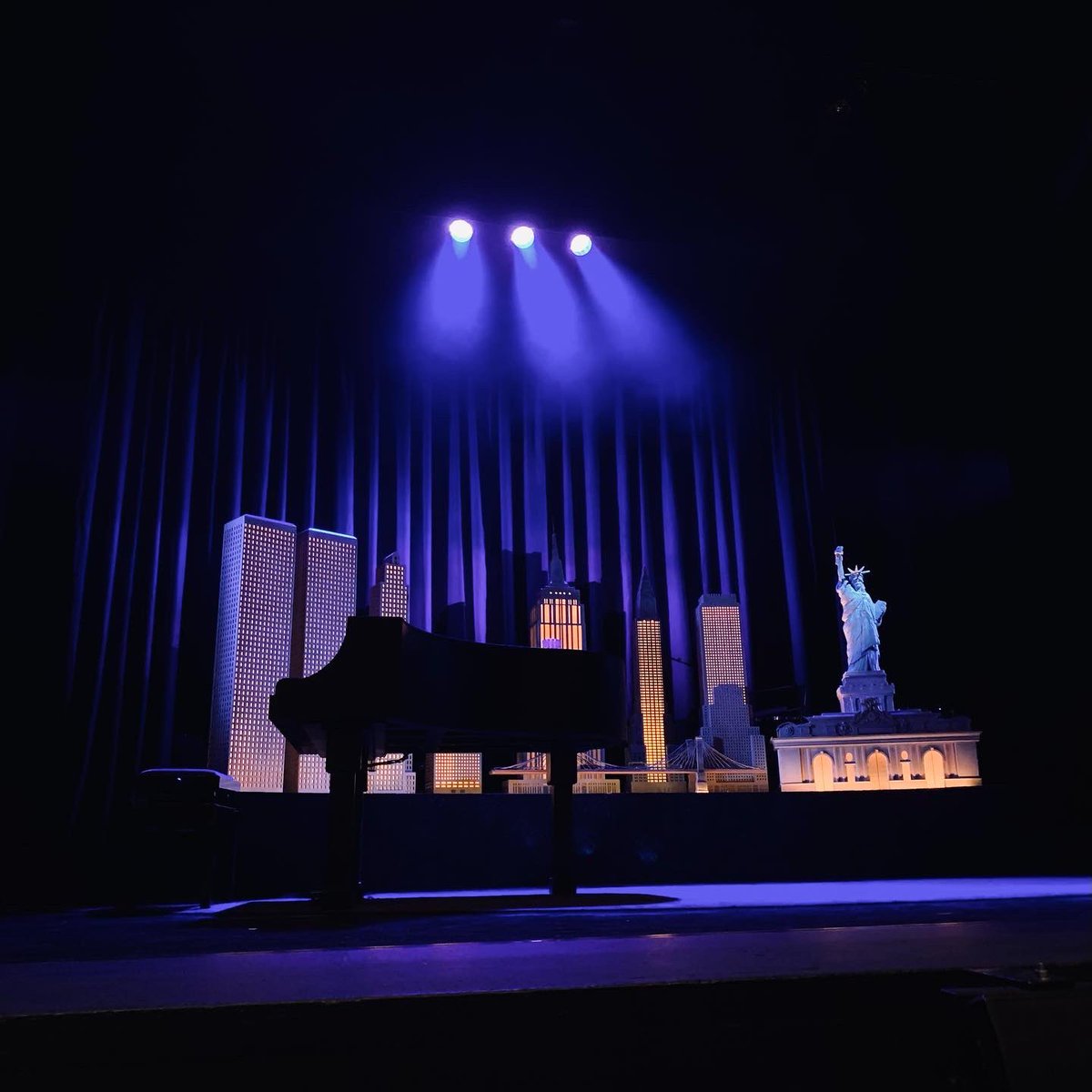 MusicalTravel_'s tweet photo. TELL ME ON A SUNDAY REVIEW 

I had the best time watching @MsJodiePrenger in @tellmeontour 💗 

https://t.co/bwHmlxsJ6b https://t.co/Rgr2creK4J