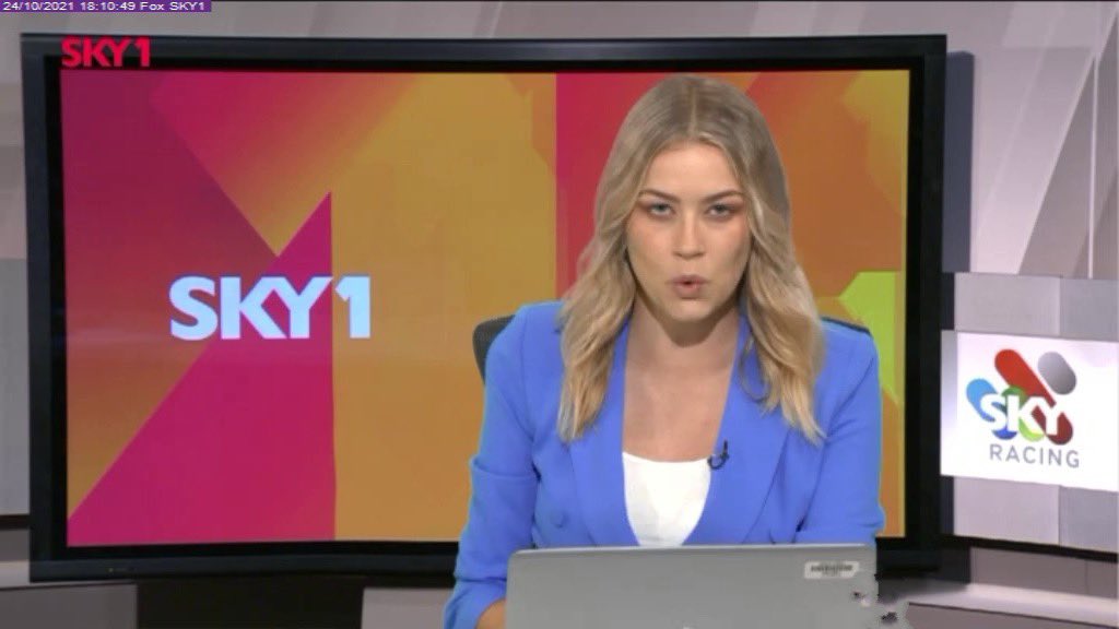 kierstenduke's tweet photo. The face I make when someone mentions the #CoxPlate101 protest 🤪 #Anamoe #StateOfRest https://t.co/jfYsP0mTMe