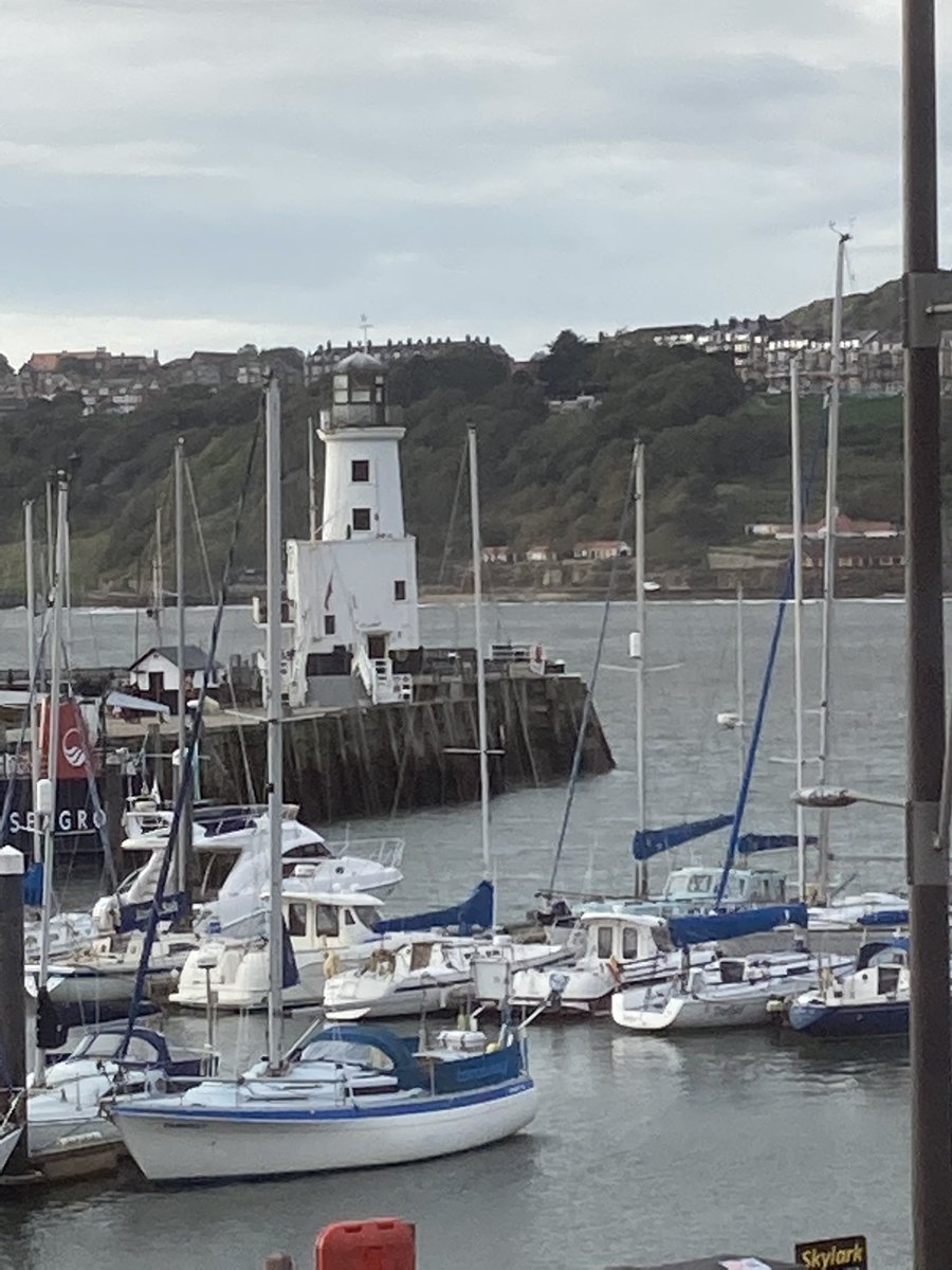 MdQuidt's tweet photo. Scarborough in the early morning: how #beautiful is this! https://t.co/TNmf6bPxRA