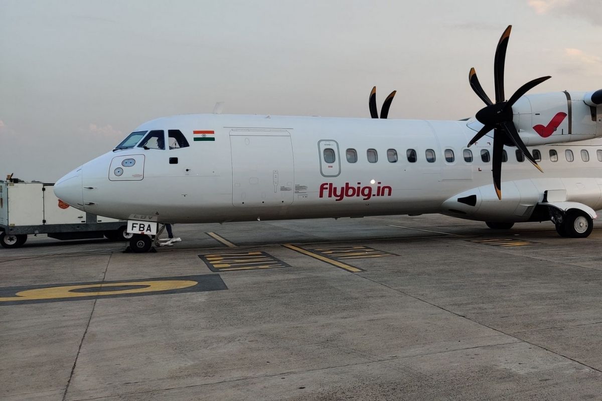 travelobiz's tweet photo. Flybig Sign Agreement With IRCTC For Ticket Bookings

#Agreement #Airlines #Aviation #DomesticFlights #FlightBook #FlightBooking #Flybig #IRCTC #IRCTCAir #NorthEast

https://t.co/SfRdE7kNjR https://t.co/ALwMx3Yig8
