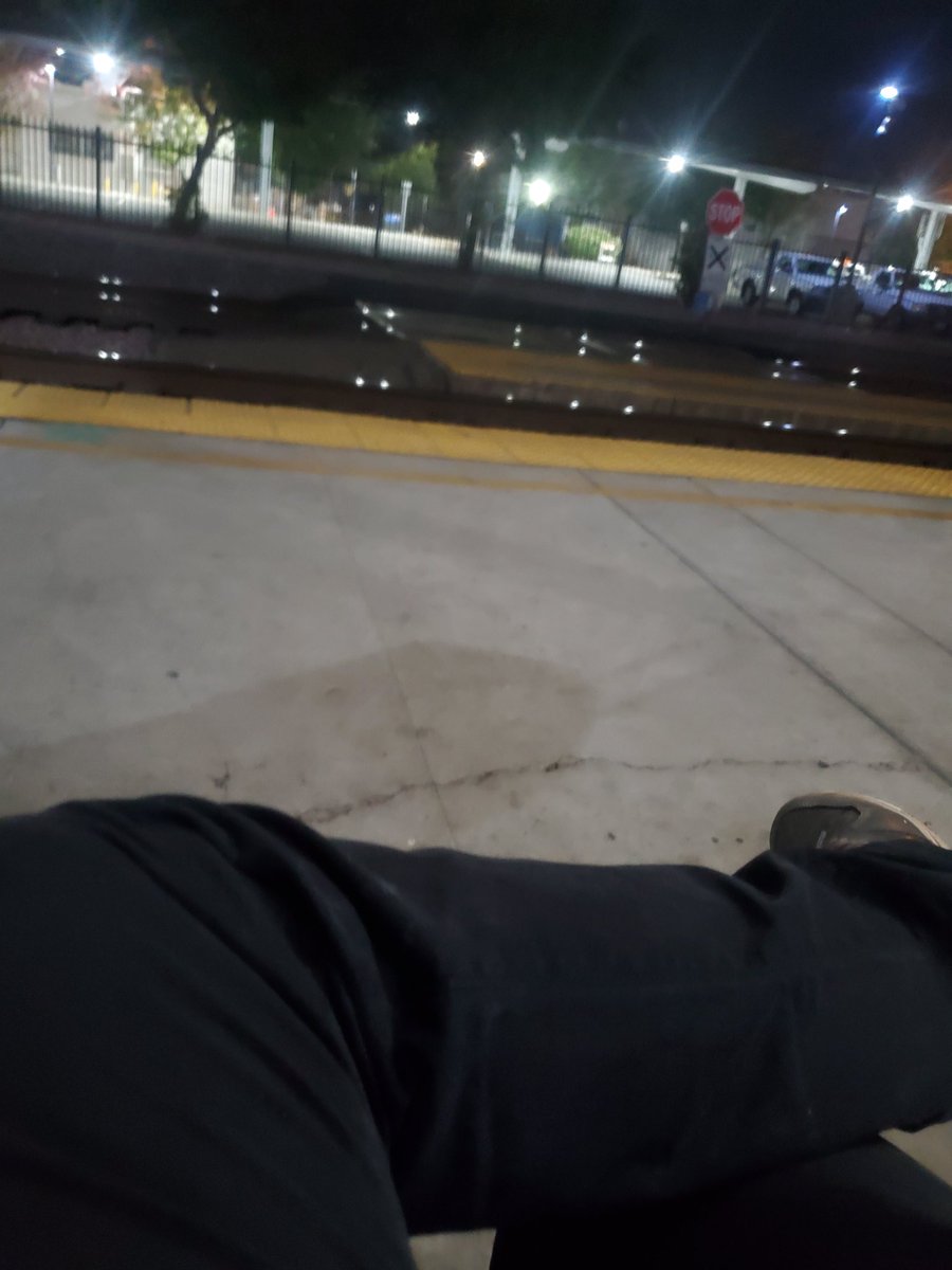 Ziamjc's tweet photo. @kale_abe Heading hometown to dedicate myself to CT full time. I would eat eggs and water just for not dying. https://t.co/YU43SsI2IO