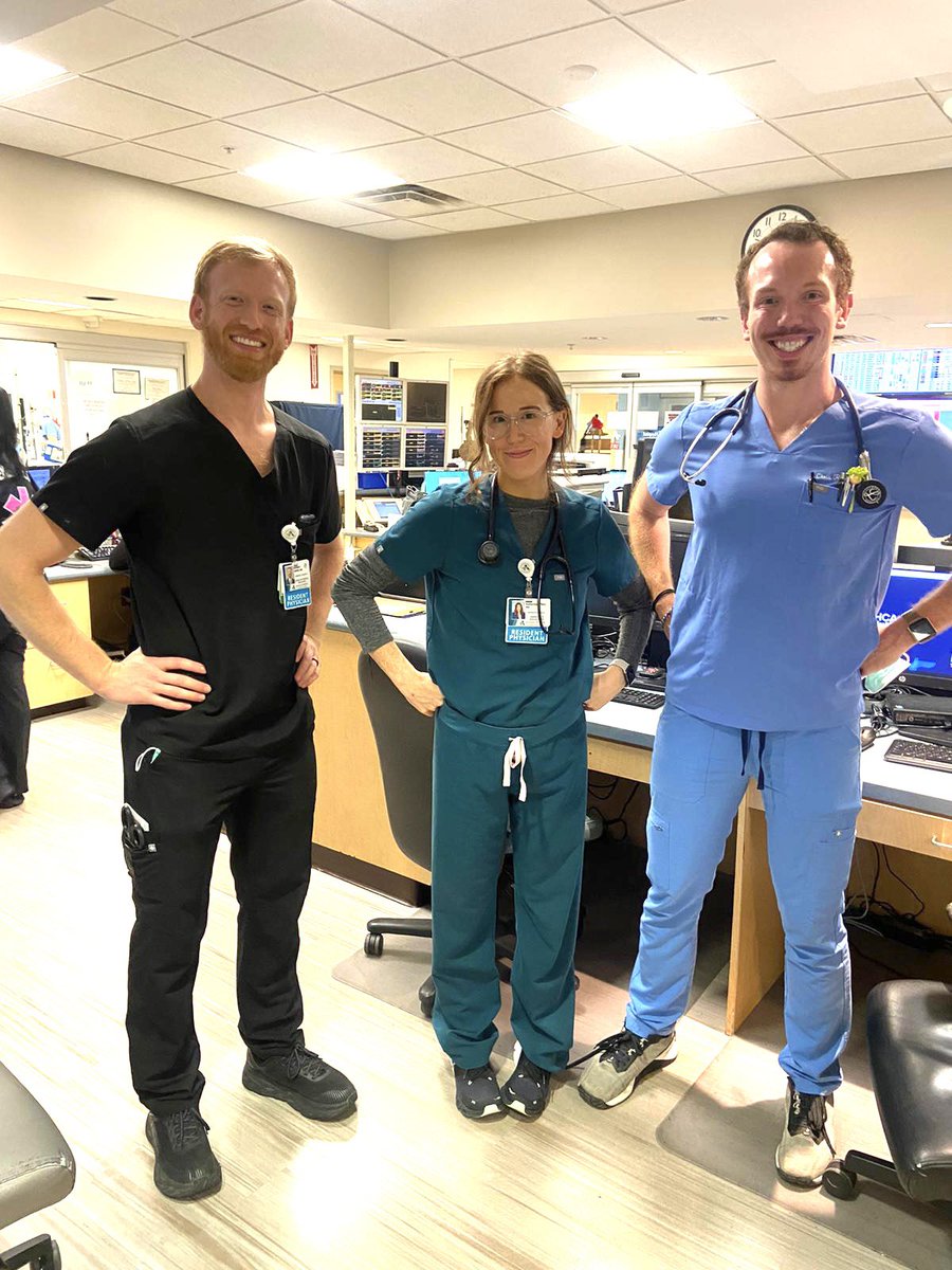 AventuraEM's tweet photo. Our favorite #Gingersquad on duty and ready to serve!
#Match2022 #comejoinourteam https://t.co/ufLQZ7gYNP