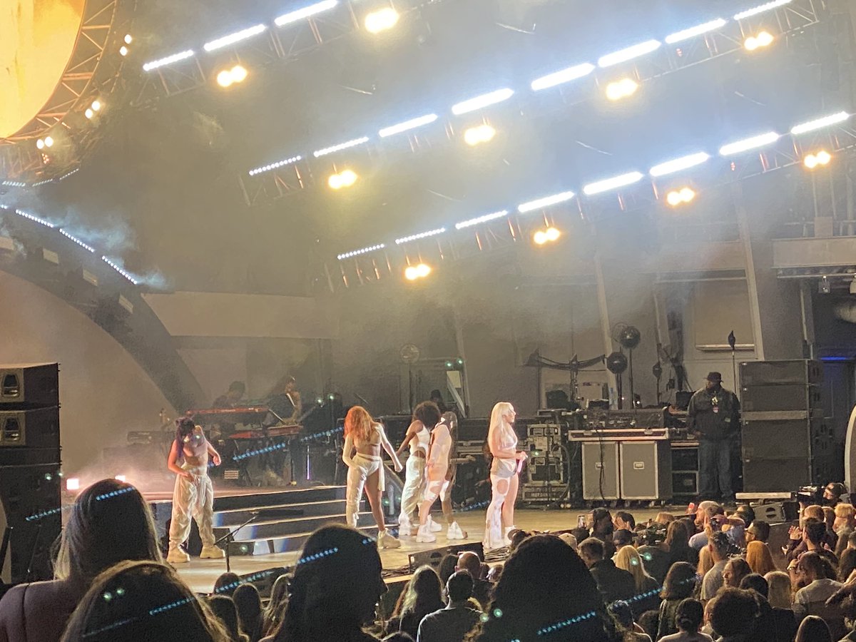 destiny lopez tweet media