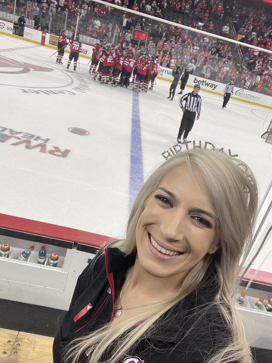 falconsfan02's tweet photo. Birthday win from the @NJDevils so pumped!!! #hockeychick https://t.co/MbDkzr1qZ1