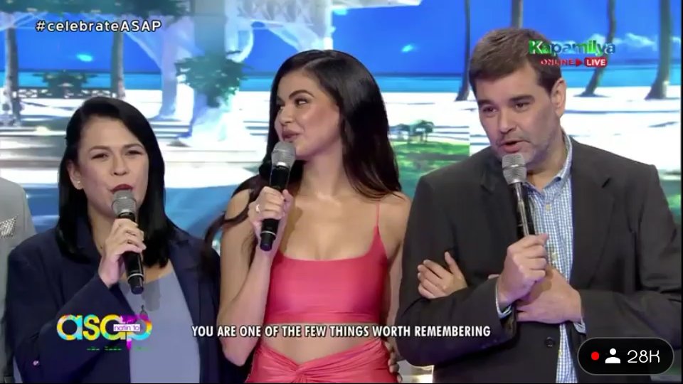 LoriaBarbara's tweet image. Lot💗Mon 
#celebrateASAP 
JanineGBDAYASAPTREAT