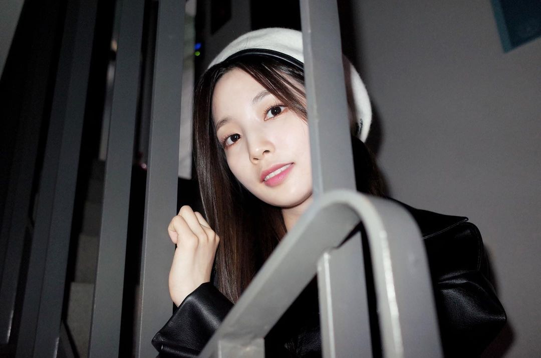 sunshineRCPC's tweet photo. 211024 #로켓펀치 인스타 #연희 #일간연희 https://t.co/lvckjqN18x